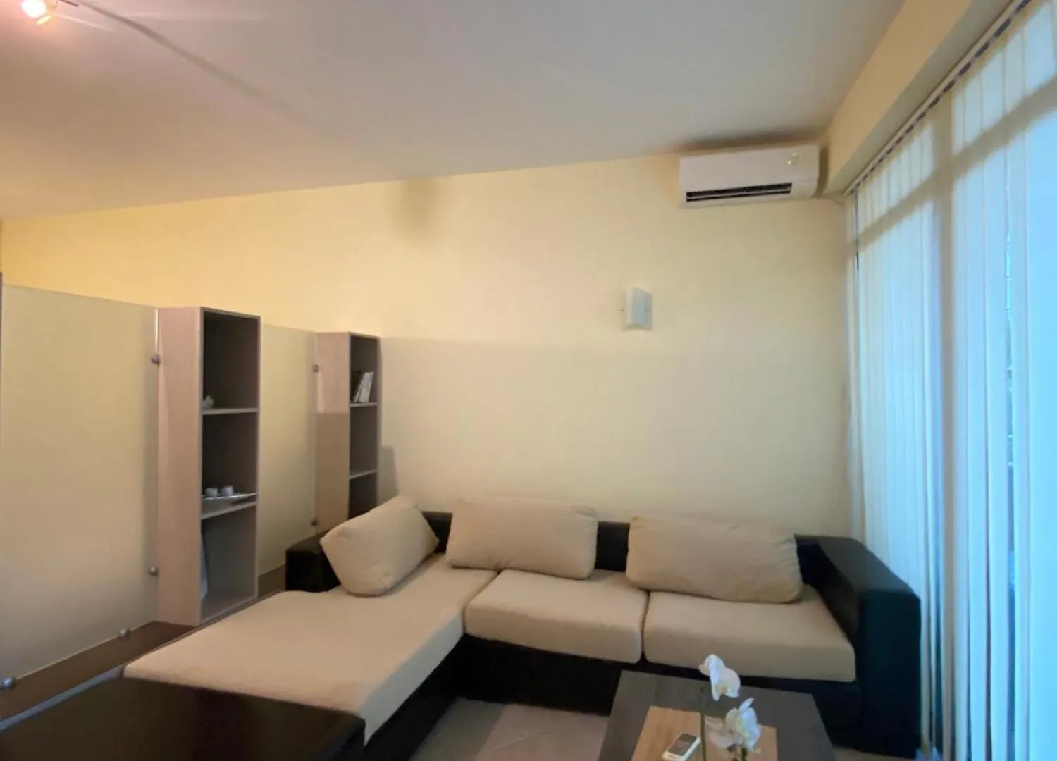 דירה סאני ביץ' Central Beach Apartament